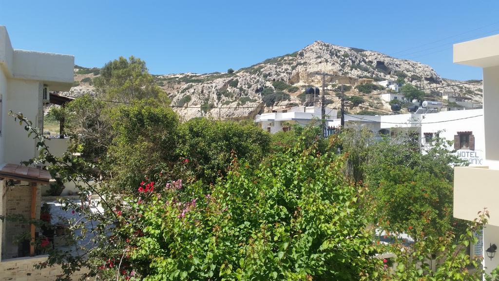 Antonios Hotel Apartments Матала Экстерьер фото