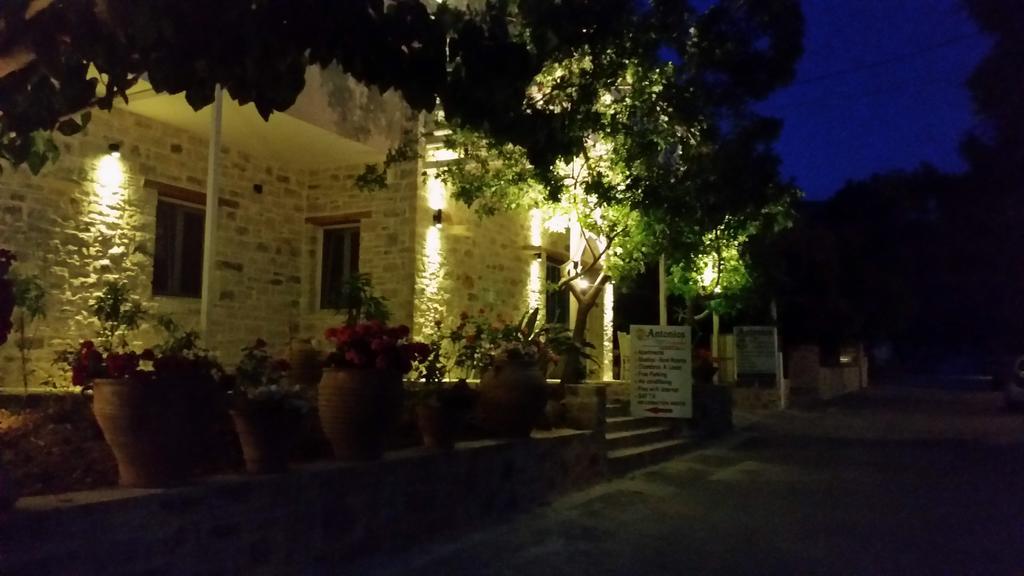 Antonios Hotel Apartments Матала Экстерьер фото